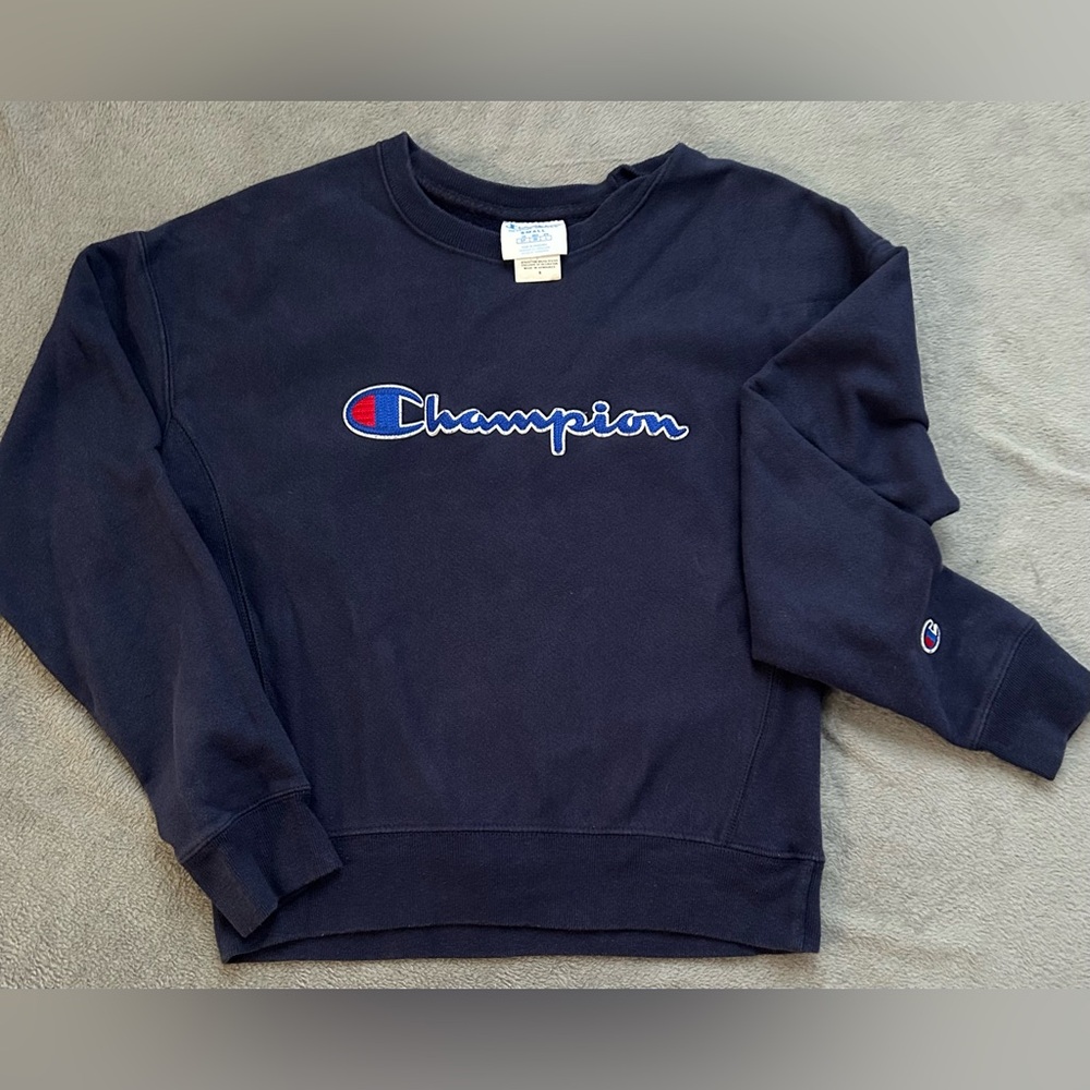 VINTAGE Women’s Reverse Weave Champion Dark Blue crew neck size S